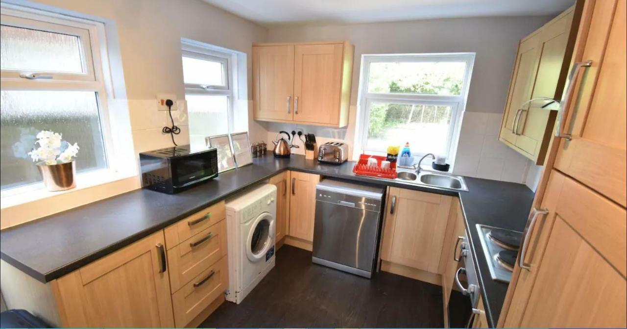 3-Bedroom Comfy Home In Solihull Dış mekan fotoğraf