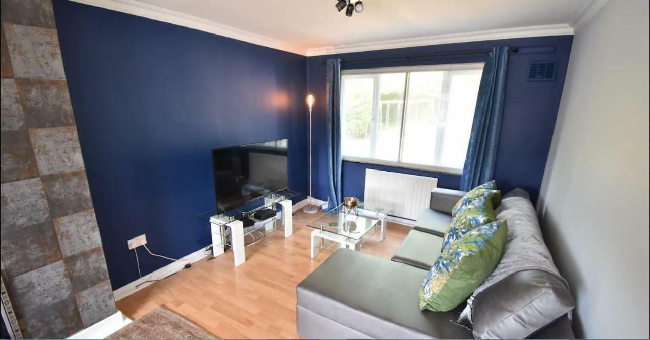 3-Bedroom Comfy Home In Solihull Dış mekan fotoğraf